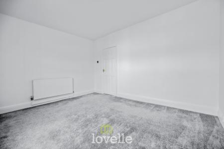 2 bedroom Terraced House for sale in Lord Street, Grimsby, DN31