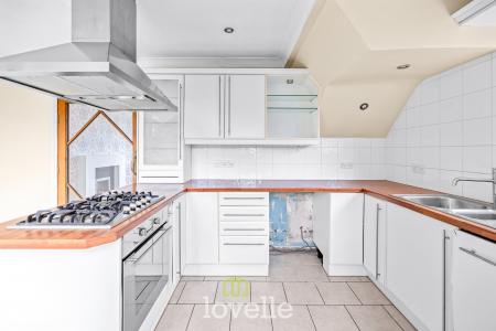 3 bedroom Detached house for sale in Manor Close, Keelby, DN41