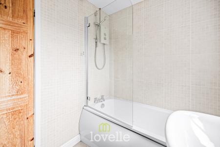 3 bedroom Detached house for sale in Manor Close, Keelby, DN41