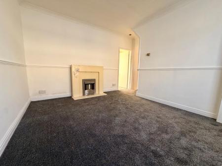 2 bedroom Terraced House to let in Haycroft Street, Grimsby, DN31