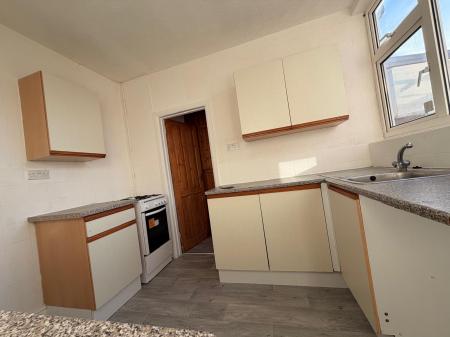 2 bedroom Terraced House to let in Haycroft Street, Grimsby, DN31