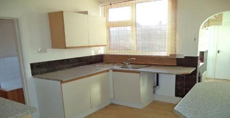 2 bedroom Terraced House to let in Haycroft Street, Grimsby, DN31