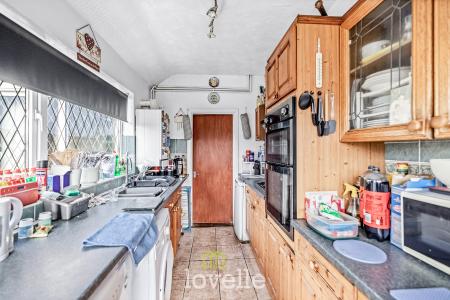 3 bedroom End of terrace house for sale in Yarborough Road, Grimsby, DN34