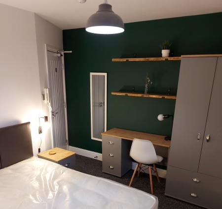 1 bedroom House share to let in Welholme Road, Grimsby, DN32