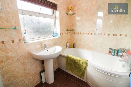 3 bedroom Semi-detached house for sale in Fury Avenue, Grimoldby, LN11