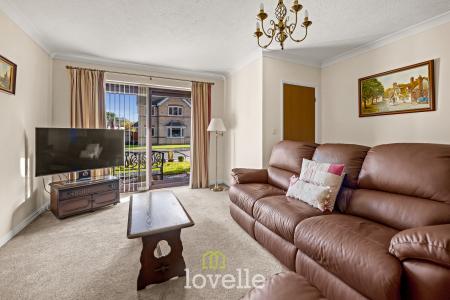 1 bedroom Flat for sale in Briar Lane, Scartho, Grimsby, DN33