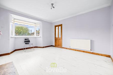 3 bedroom Semi-detached house for sale in Seamer Grove, Grimsby, DN32