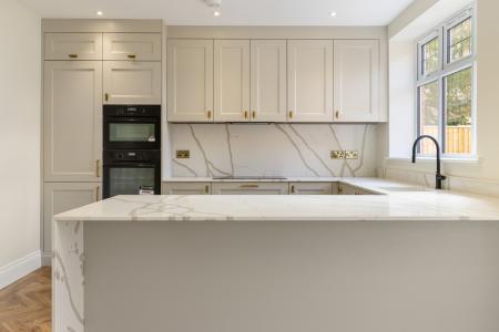 4 bedroom Detached house for sale in SHOW HOME, The Elms, Abbey Road, Grimsby, DN32