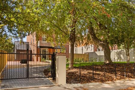 SHOW HOME, The Elms, Abbey Road, Grimsby, DN32