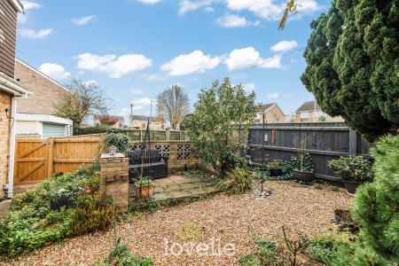 3 bedroom Detached house for sale in Mulberry Close, Keelby, DN41