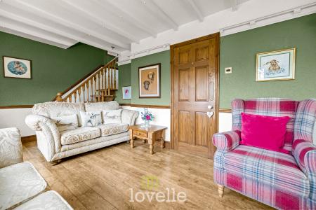 3 bedroom Detached house for sale in Mulberry Close, Keelby, DN41