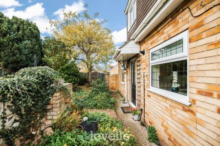 3 bedroom Detached house for sale in Mulberry Close, Keelby, DN41