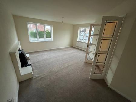 4 bedroom Detached house to let in Nelson Way, Grimsby, DN34