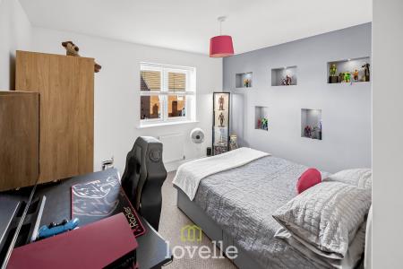 4 bedroom Detached house for sale in Edinburgh Way, Scartho Top, Grimsby, DN33