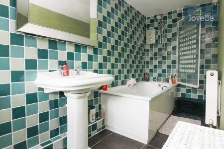 4 bedroom Detached house for sale in North Road, Tetford, LN9