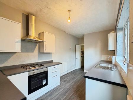 3 bedroom Terraced House to let in Montegue Street, Cleethorpes, DN35