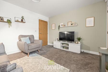 2 bedroom Terraced House for sale in Kristine Close, Grimsby, DN32