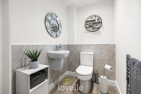 2 bedroom Terraced House for sale in Kristine Close, Grimsby, DN32