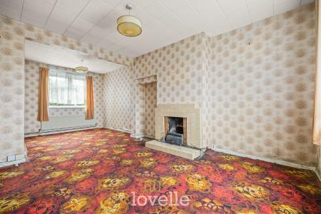 2 bedroom Semi-detached house for sale in Marton Grove, Grimsby, DN33