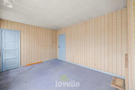 2 bedroom Semi-detached house for sale in Marton Grove, Grimsby, DN33