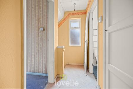 2 bedroom Semi-detached house for sale in Marton Grove, Grimsby, DN33