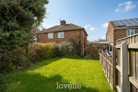 2 bedroom Semi-detached house for sale in Marton Grove, Grimsby, DN33