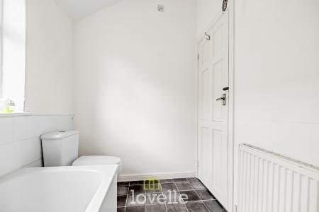 3 bedroom Terraced House for sale in Torrington Street, Grimsby, DN32