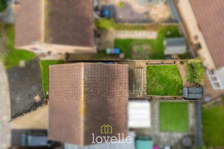 2 bedroom Semi-detached house for sale in Belleisle Road, Grimsby, DN34