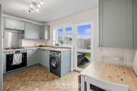 2 bedroom Terraced House for sale in Meadow Croft, Waltham, DN37