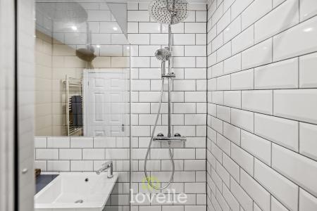 2 bedroom Terraced House for sale in Meadow Croft, Waltham, DN37