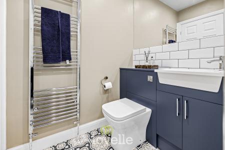 2 bedroom Terraced House for sale in Meadow Croft, Waltham, DN37