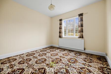 3 bedroom Semi-detached bungalow for sale in Healing Road, Stallingborough, DN41