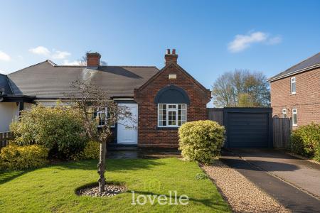 3 bedroom Semi-detached bungalow for sale in Healing Road, Stallingborough, DN41