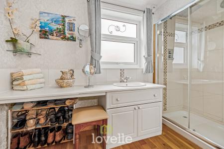 4 bedroom Detached house for sale in Laceby Road, Grimsby, DN34