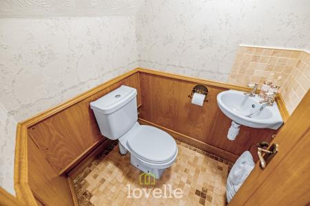 4 bedroom Detached house for sale in Laceby Road, Grimsby, DN34