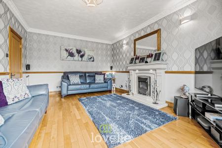 4 bedroom Detached house for sale in Laceby Road, Grimsby, DN34