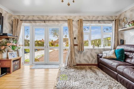 4 bedroom Detached house for sale in Laceby Road, Grimsby, DN34