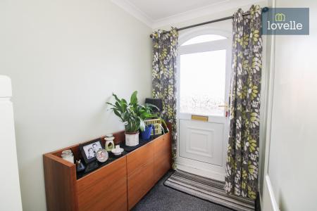 3 bedroom Semi-detached house for sale in Southlands Avenue, Louth, LN11