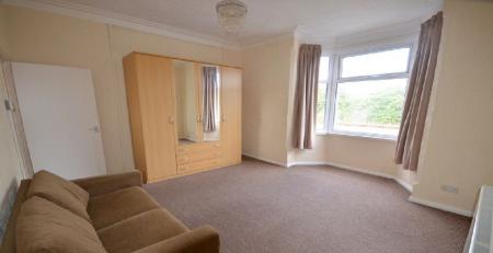 1 bedroom Flat to let in Harrington Street, Cleethorpes, DN35