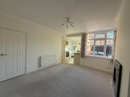 3 bedroom Terraced House to let in Pinfold Lane, Scartho, Grimsby, DN33