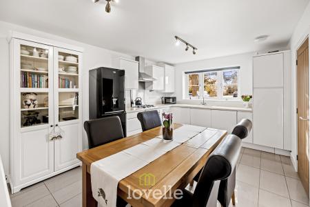 3 bedroom Semi-detached house for sale in Boundary Farm Court, Scartho, Grimsby, DN33