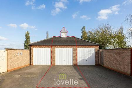 3 bedroom Semi-detached house for sale in Boundary Farm Court, Scartho, Grimsby, DN33