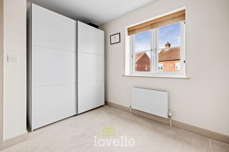 3 bedroom Semi-detached house for sale in Boundary Farm Court, Scartho, Grimsby, DN33