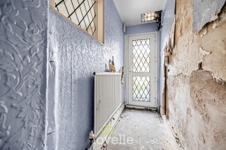 3 bedroom Terraced House for sale in Park Street, Grimsby, DN32