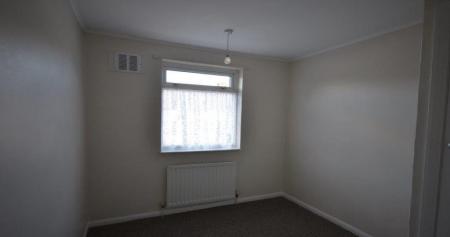 3 bedroom Semi-detached house to let in Filey Road, Grimsby, DN32