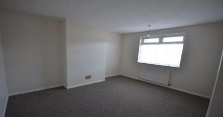 3 bedroom Semi-detached house to let in Filey Road, Grimsby, DN32