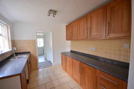 2 bedroom Terraced House to let in Julian street, Grimsby, DN32