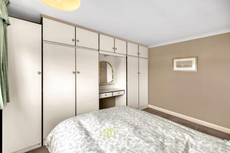 3 bedroom Semi-detached house for sale in Atkinsons Lane, Waltham, DN37