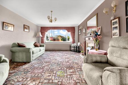 3 bedroom Semi-detached house for sale in Atkinsons Lane, Waltham, DN37