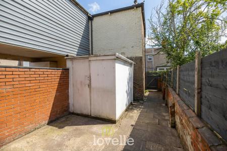 1 bedroom Flat for sale in Alexandra Road, Grimsby, DN31